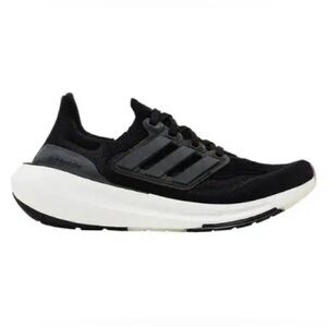 adidas Ultraboost Lught Core black | 9.5 Women | 8 Men like new | Unisex